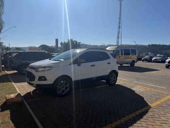 FORD ECOSPORT 1.6 FREESTYLE 16V FLEX 4P MANUAL